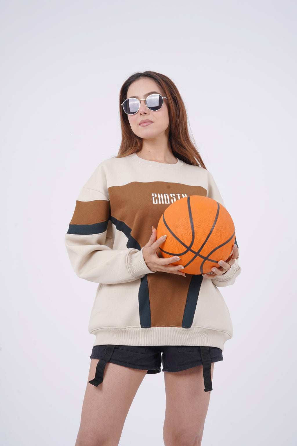 CARAMEL GRIND SWEATSHIRT